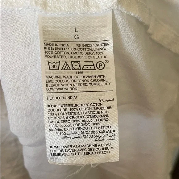 Old Navy|White Eyelet Maxi Dress|Large|EUC - Picture 8 of 9